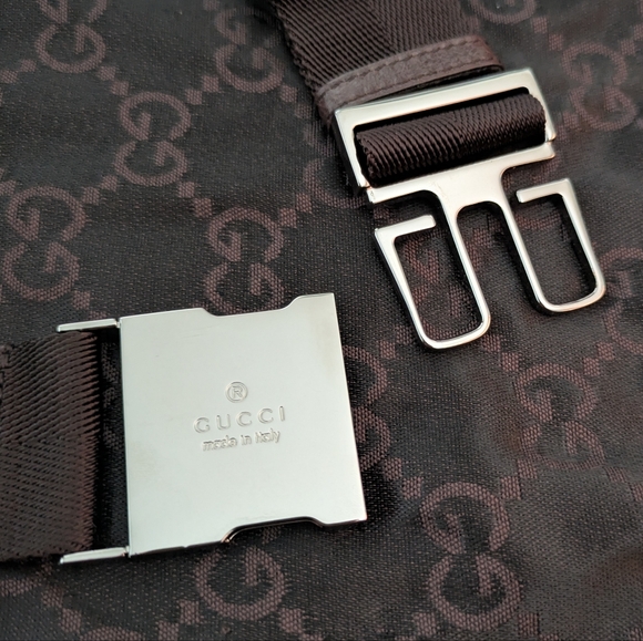 GUCCI GG Canvas Jackie Belt Bag - Picture 3 of 14